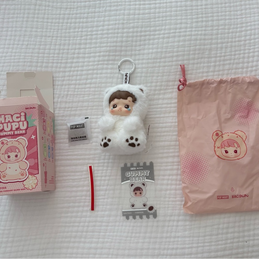 Pop Mart Hacipupu White Gummy Bear Plush Keychain